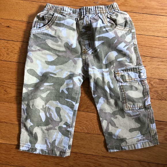 Other - 🌟Toddler Boy 24mo Camo Jeans